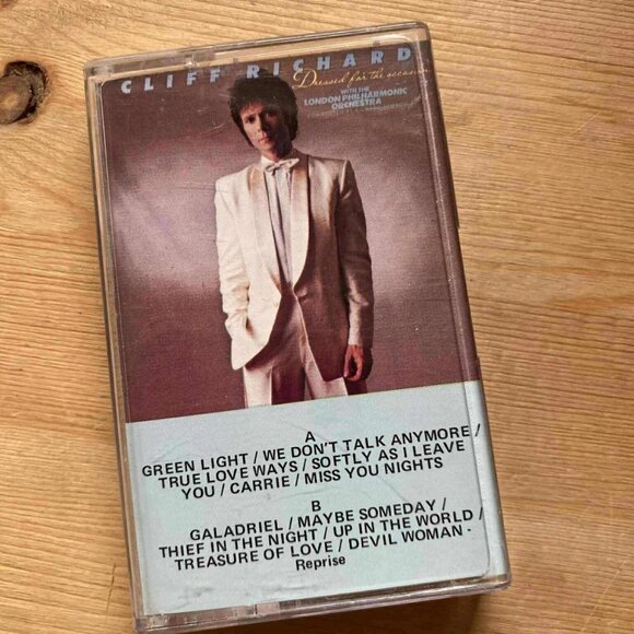 Cliff Richard With The London Philharmonic Orchestra Cassette Tape VG+ C12 - Picture 1 of 2